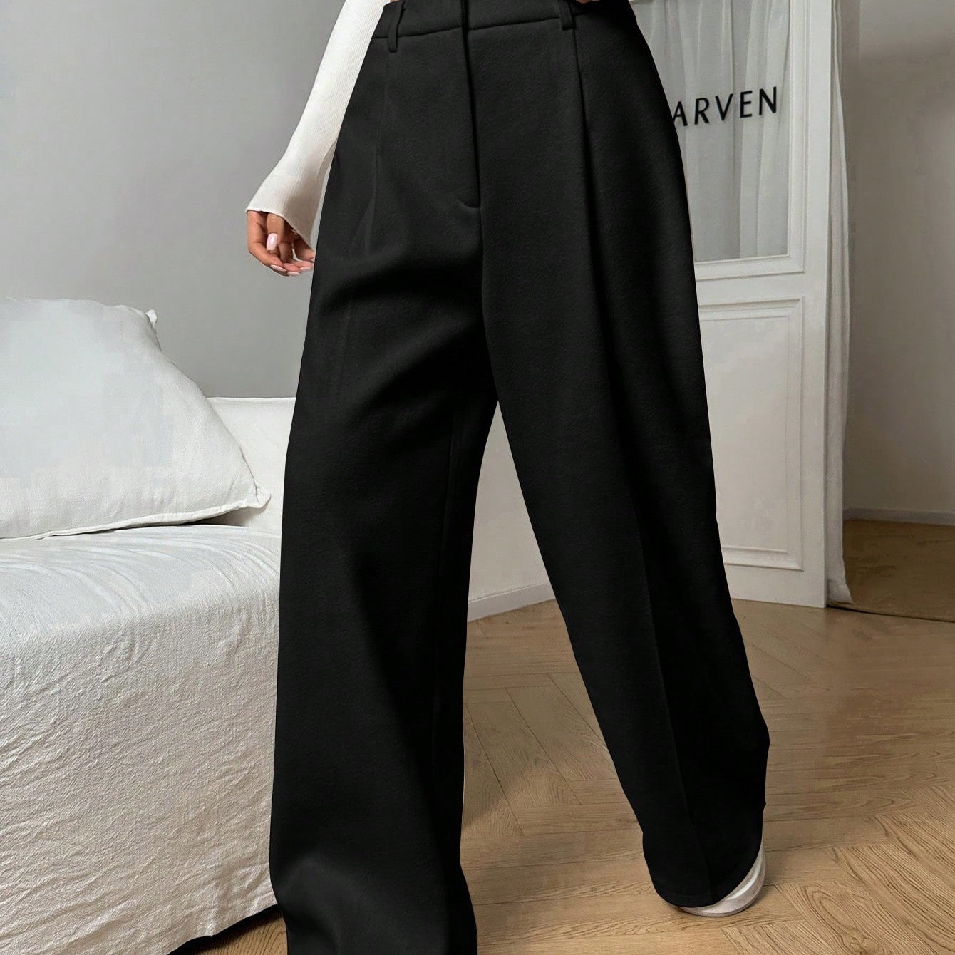 Pleated High-waist Wide-leg Trousers
